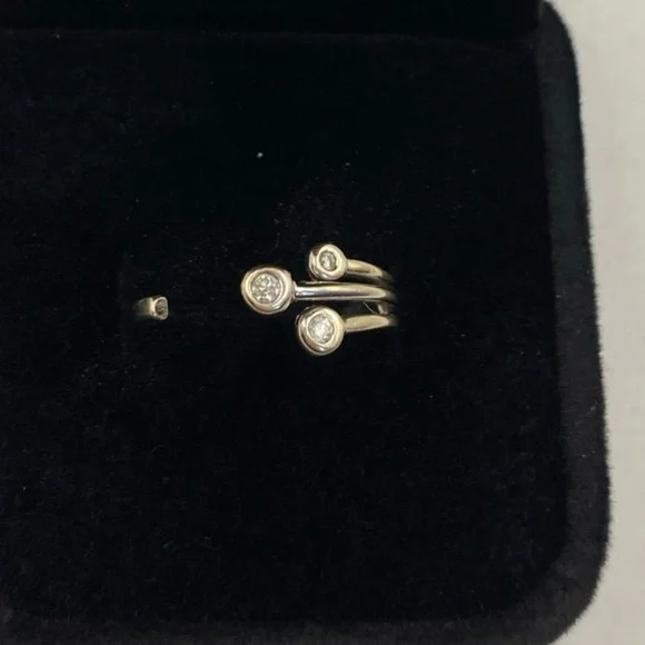 14K White Gold ED Diamond Ring | 2 g | Size 5 | Modern Wrap Design - Picture 7 of 9